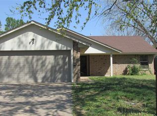 217 S Mission Rd, Enid, OK 73703