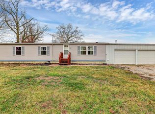 5428 2nd St, Waterloo, IL 62298