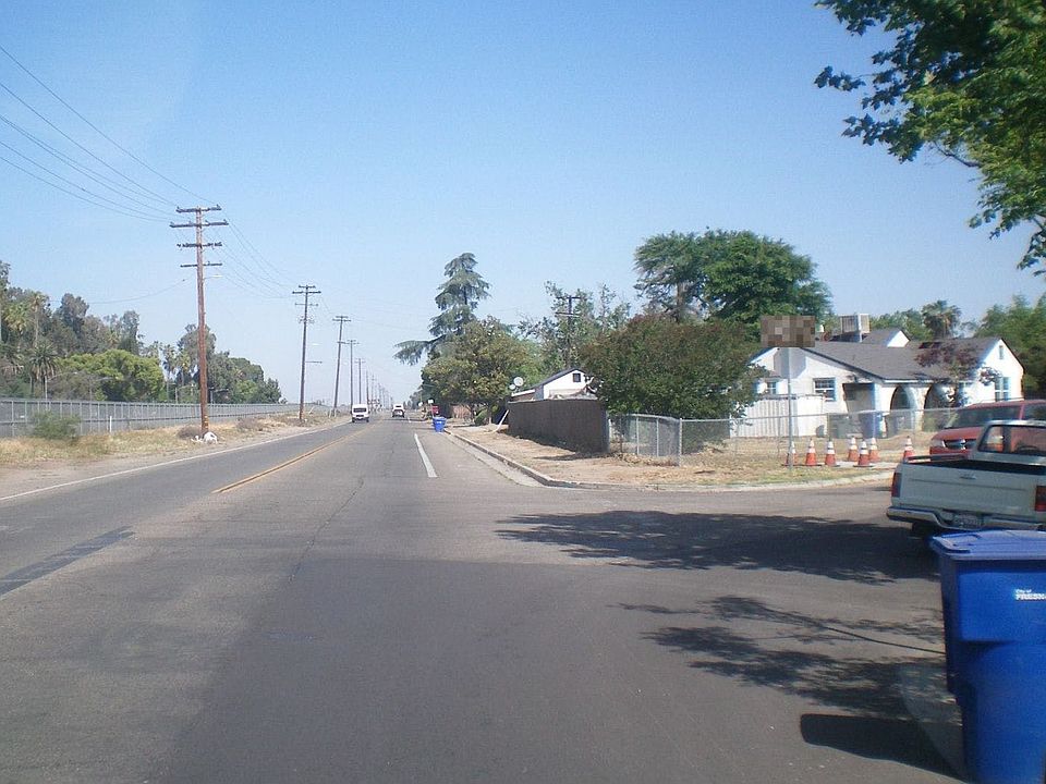 2nd image of 708 N Weber Ave