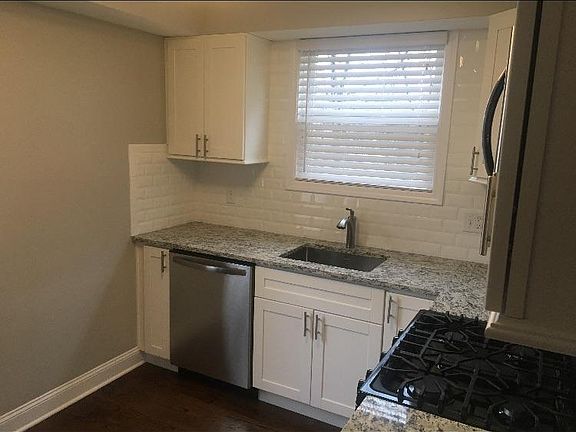 5th image of 19760 Westway Dr