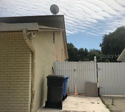 4th image of 8222 Drycreek Dr