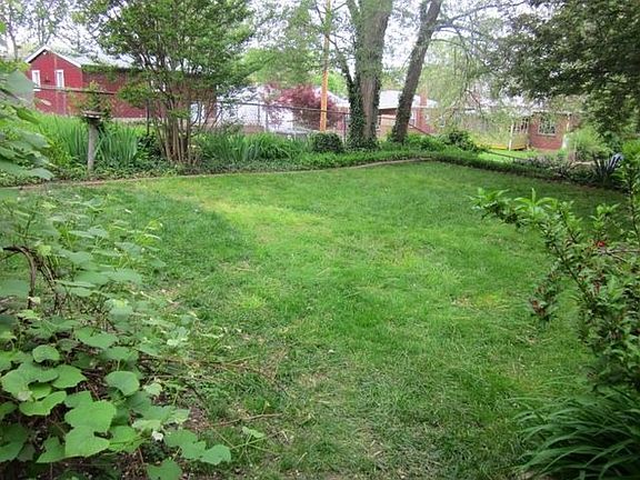 5th image of 3351 Oak Hill Ave