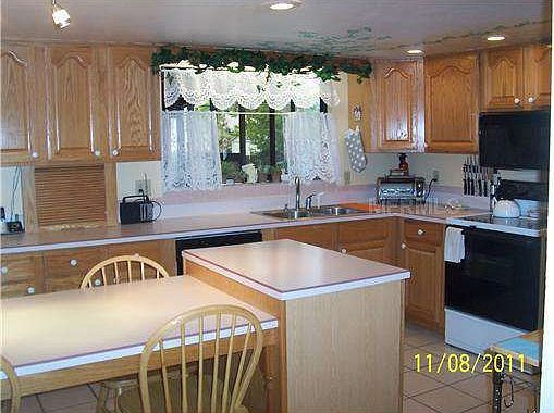 2nd image of 847 N Jerico Dr