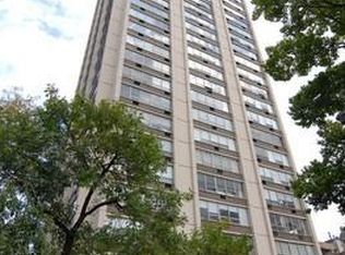 1455 N Sandburg Ter APT 2205, Chicago, IL 60610