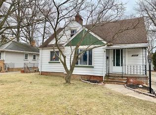 4060 W 210th St, Fairview Park, OH