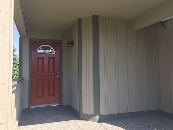 2nd image of 8401 14th Ave E