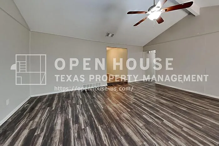 1522 Clover Hill Rd — Photo 4