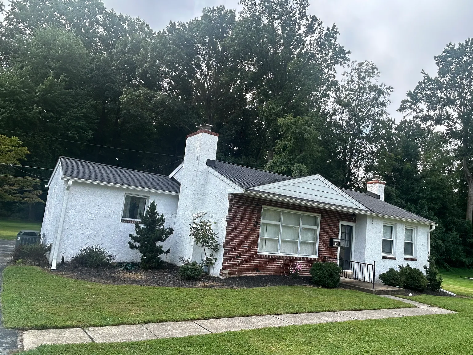 3 bed, 1164 sqft, $3,000 — Photo 1