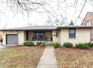 810 Manor Ct, Joliet, IL