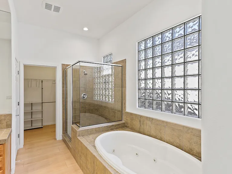 27 Gladewater Dr — Photo 19