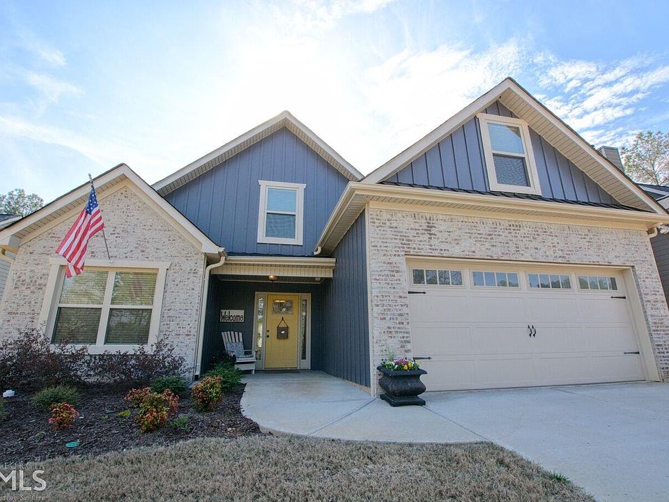 2nd image of 310 Stonecrest Dr