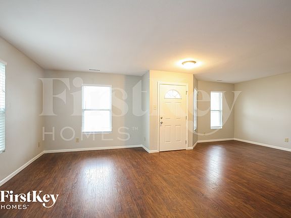 5th image of 10094 Golden Dr