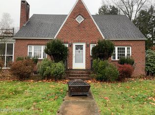 570 Stein Ln APT 1, Lewisburg, PA 17837