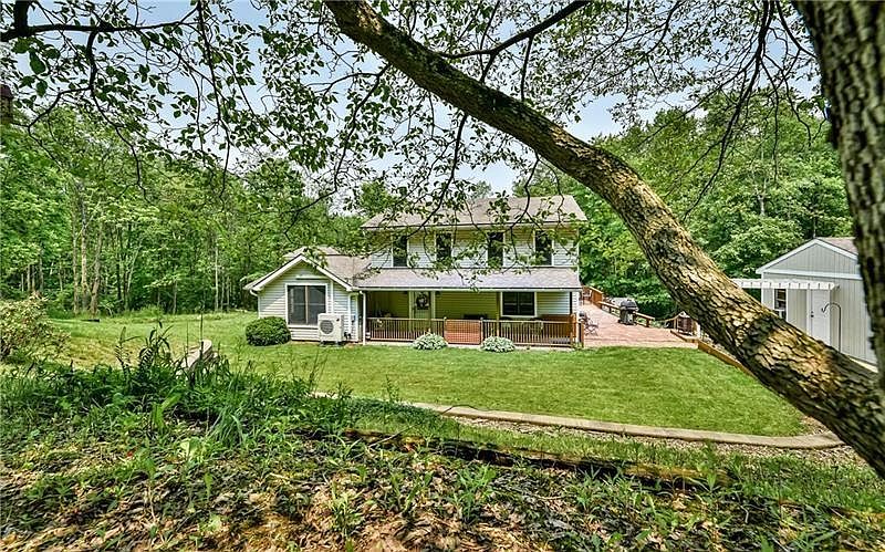 1st image of 821 Lancaster Rd