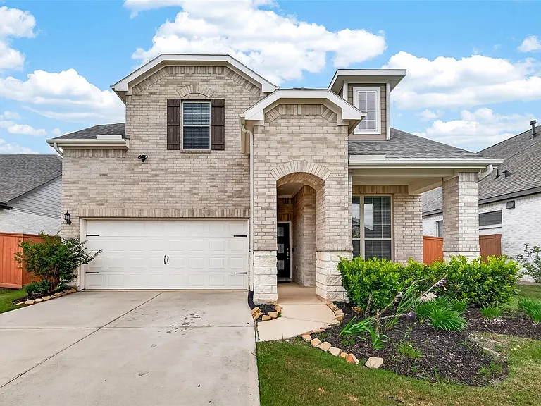 7319 Woodlark Ridge Dr — Photo 1