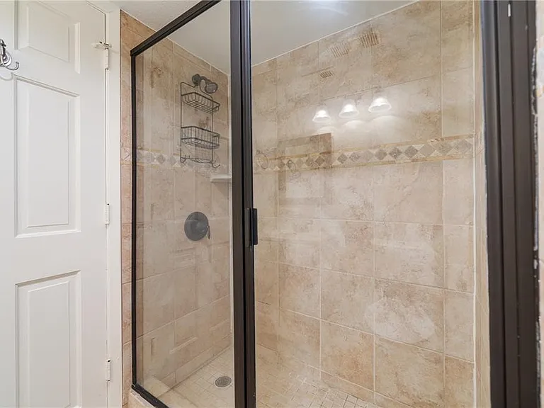 4334 Ocean Dr #605 — Photo 6