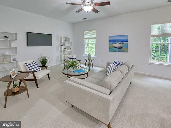 2nd image of 34046 Greenfield Ct