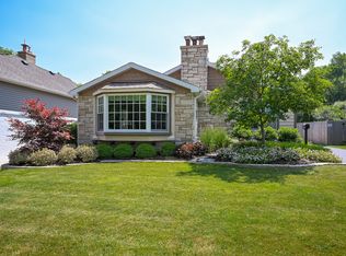 807 Cherry St, Wheaton, IL 60187