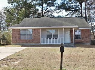 145 Raintree Ln, Hopkins, SC 29061