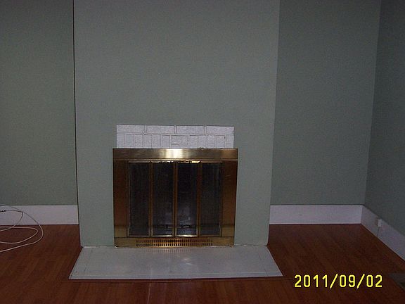 3rd image of 1567 33rd St