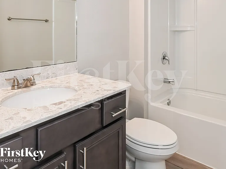 11637 Lake Chub Dr — Photo 13