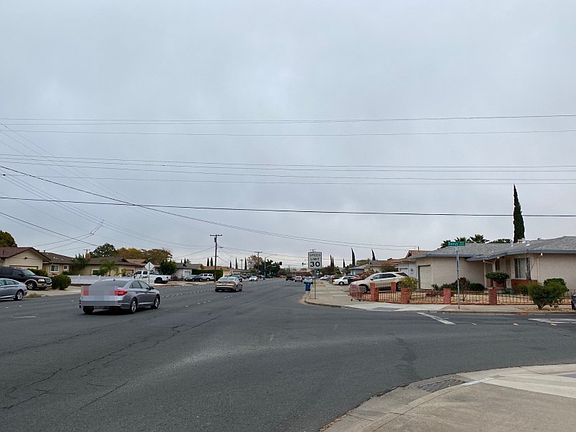 4th image of 4404 Delta Fair Blvd