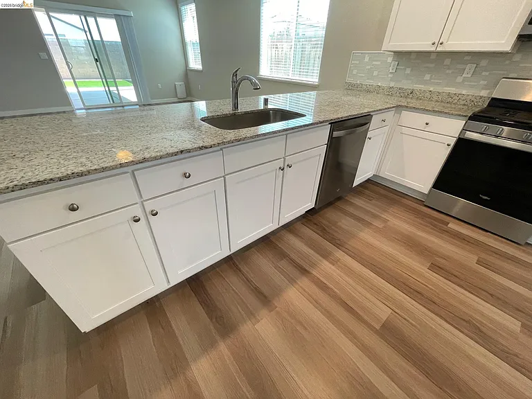 4395 Canada Way — Photo 14