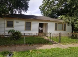 138 E G C Chaney St, Jennings, LA 70546