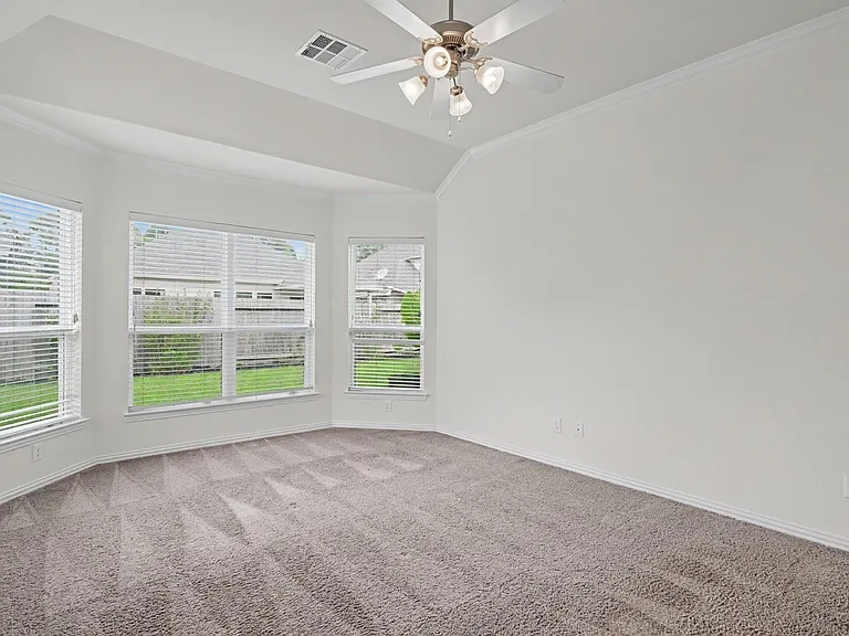 21327 Somerset Shores Xing — Photo 14