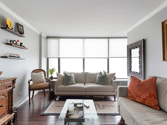 4th image of 5455 N Sheridan Rd APT 3105