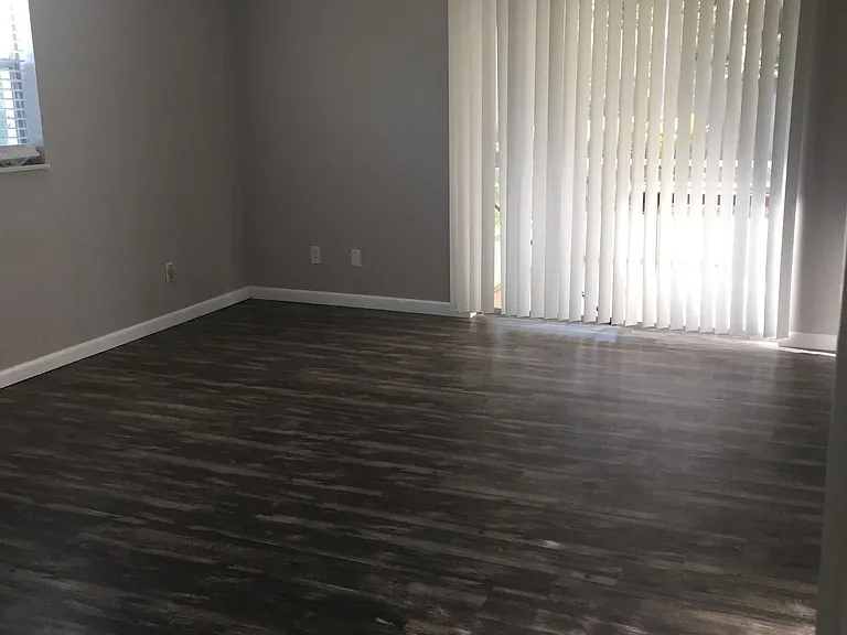 48 Fernwood Ln — Photo 5