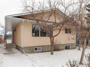 2452 W 38th St NE, Calgary, AB T1Y 3J9