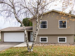 7133 Hyde Ave S, Cottage Grove, MN 55016