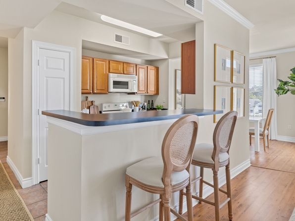 1042 Camellia Blvd #2301