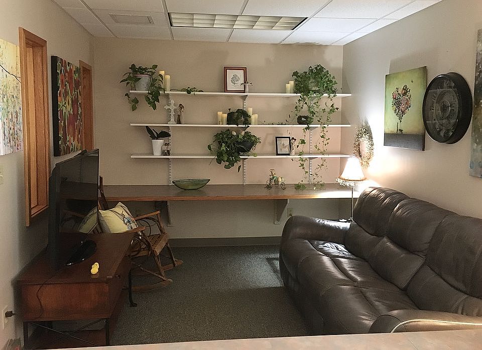 Living potential den, dining