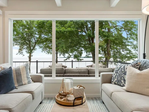 1725 White Cloud Dr N, Isle, MN 56342