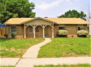 805 N Shore Dr, Garland, TX