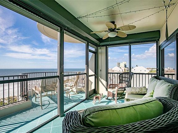 4th image of 19910 Gulf Blvd APT 402
