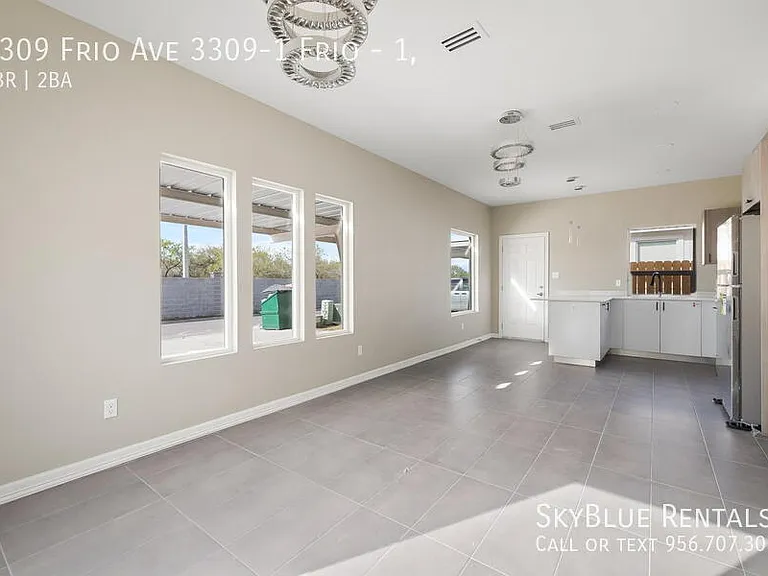 3309 Frio Ave #1 — Photo 4