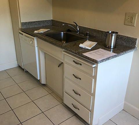 2nd image of 610 Grand Fir Ave #13