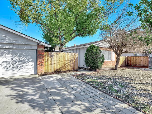 f8_1526WolfeRd_005_02092023