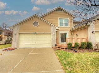 9329 Eastwind Dr, Livonia, MI 48150