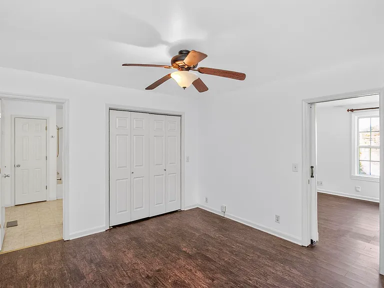 3008 Lakeshore Dr — Photo 25