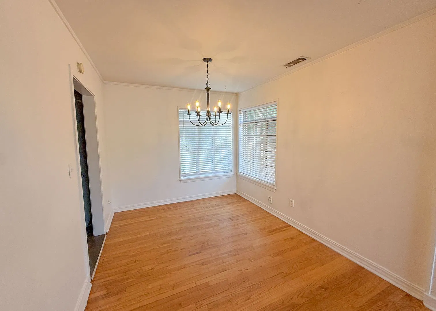 3 Bedrooms in OKC! — Photo 3