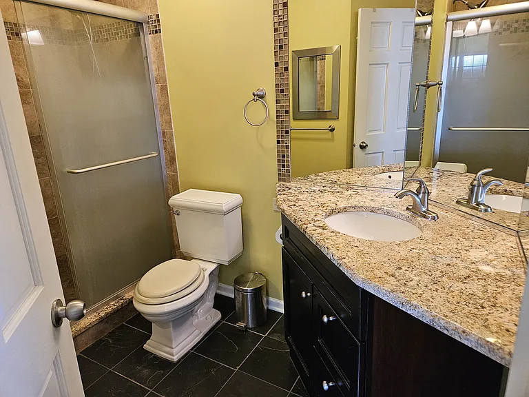 615 Woodhaven Dr — Photo 13