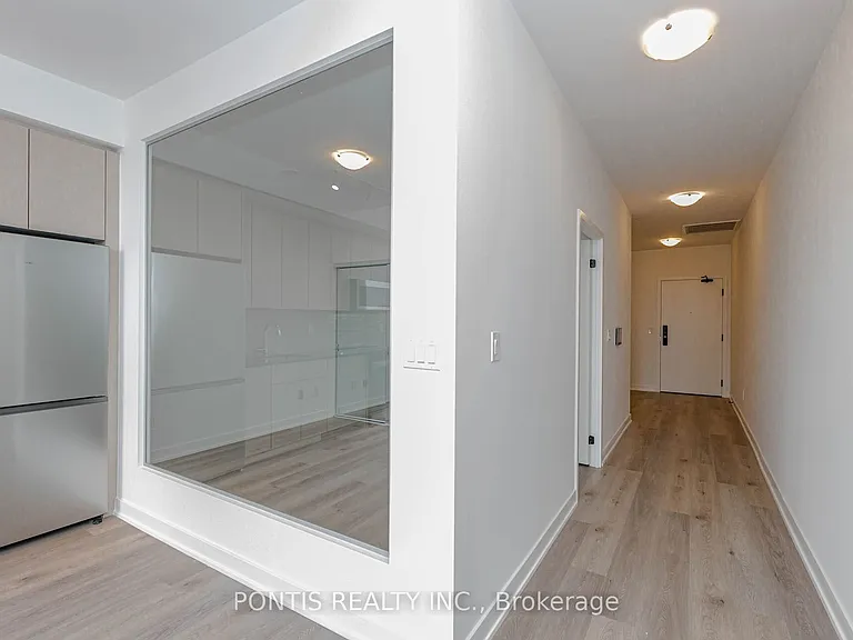 2075 Lakeshore Rd #404 — Photo 11