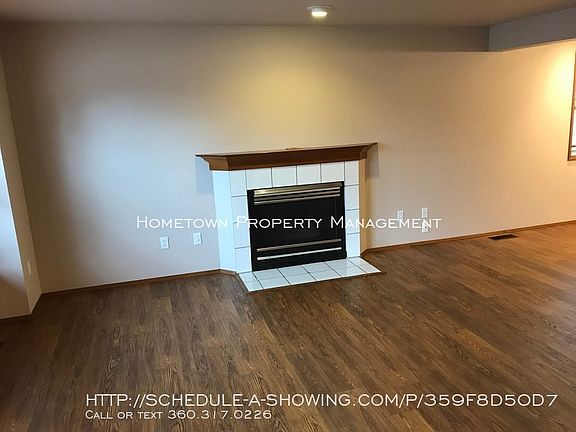 4th image of 3703 Montrose Ct SE