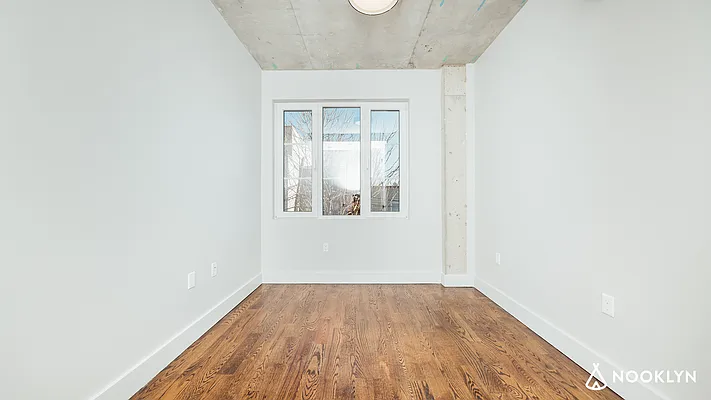 Rented by Nooklyn NYC LLC | media 22