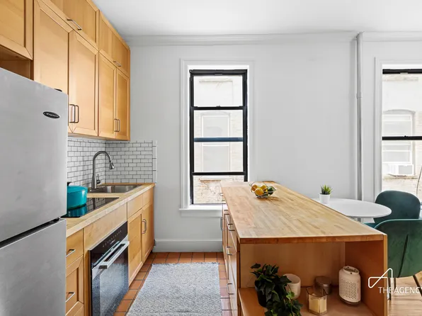 423 15th Street image 3 of 7