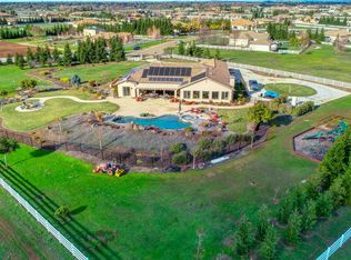 9761 Saddlebred Ct, Wilton, CA 95693